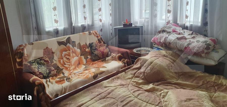 Casă cu 6 camere cu Teren 250 Mp în Central