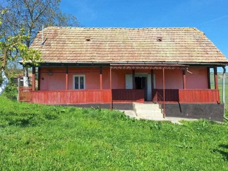 Casă cu 2 camere în Vale