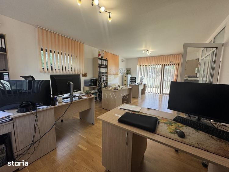 Casă cu 4 camere în Ciupercenii Noi