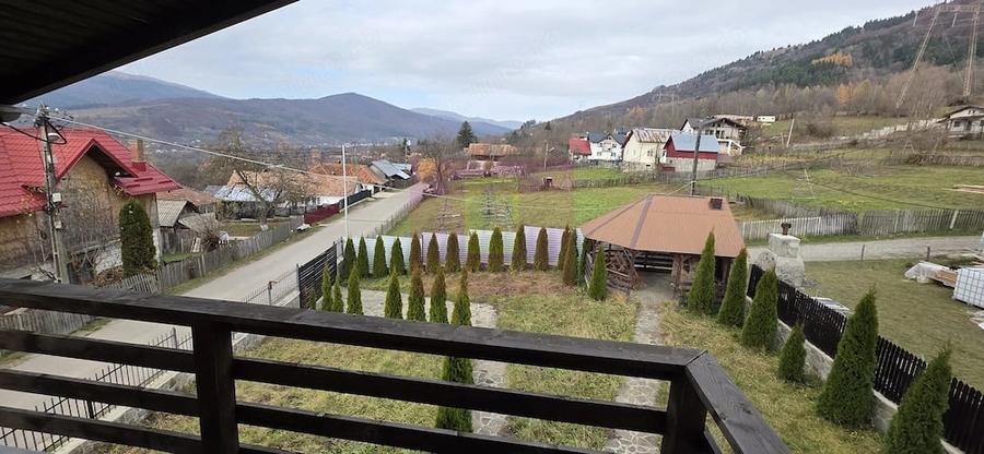 Casă cu 4 camere cu Teren 475 Mp în Valea Doftanei