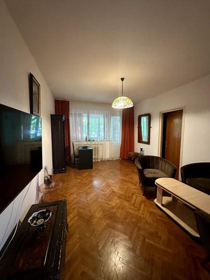Apartament cu 2 camere în Drumul Taberei
