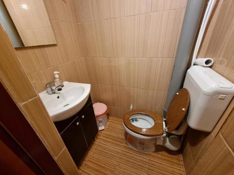 Spațiu comercial, de 40 mp, în Central
