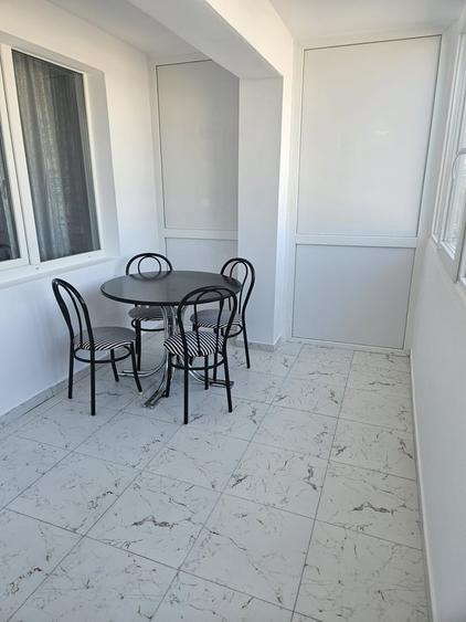 Apartament cu 3 camere decomandat în Iancului