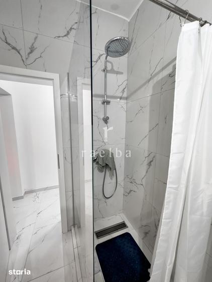 Casă cu 4 camere cu Teren 232 Mp în Grivița