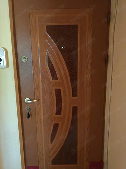 Apartament cu 2 camere decomandat în Micro 13