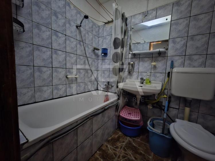 Apartament cu 3 camere decomandat în Drumul Taberei
