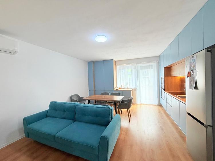 Apartament cu 3 camere decomandat în Ampoi 3