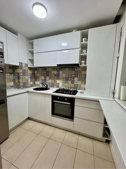 Apartament cu 2 camere semidecomandat în Pantelimon