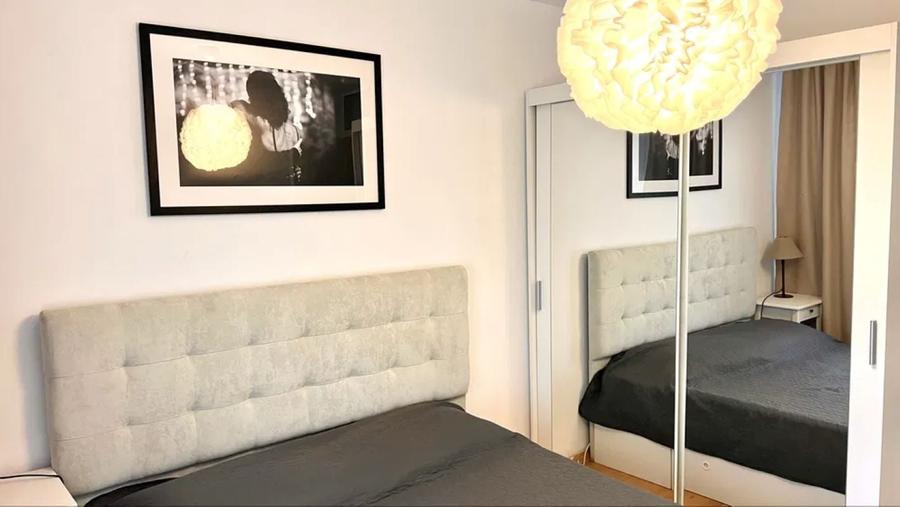 Apartament cu 2 camere decomandat în Basarabia