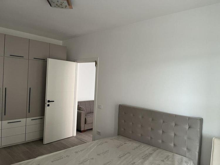 Apartament cu 2 camere decomandat, mobilat în Lunca Cetățuii