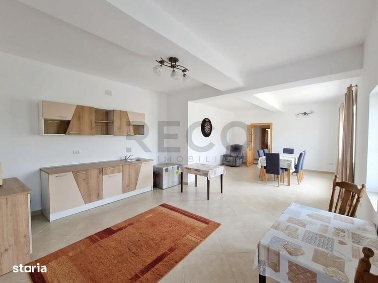 Casă cu 4 camere cu Teren 2700 Mp în Girișu de Criș
