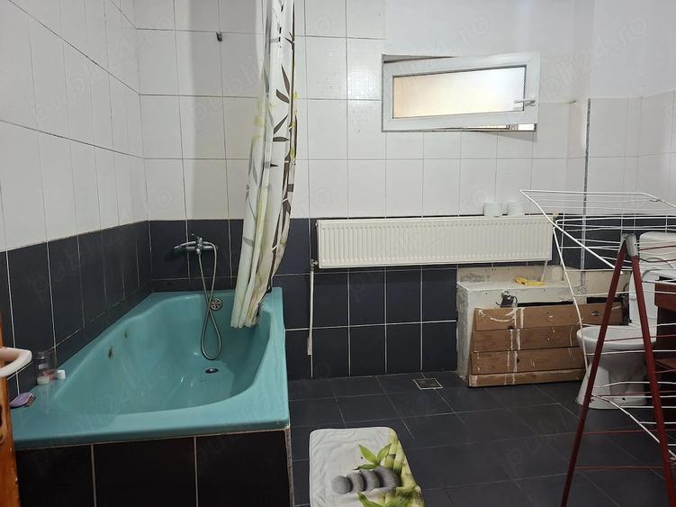 Apartament cu 2 camere decomandat în Europa