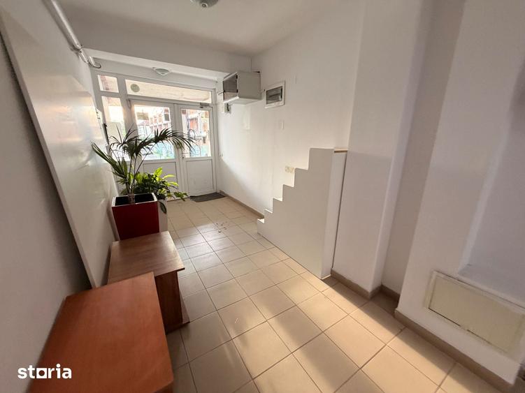 Apartament cu 3 camere decomandat în Chiajna