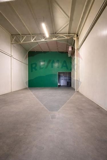 Spațiu industrial, de 480 mp, în Exterior Est