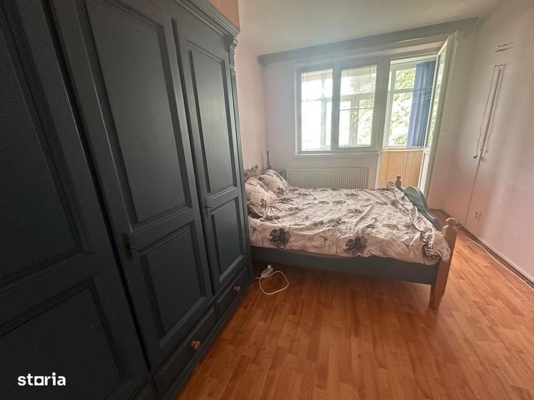 Apartament cu 2 camere semidecomandat în Rovine