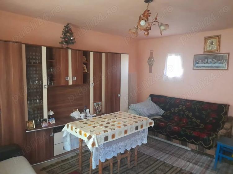 Casă cu 2 camere în Cucerdea