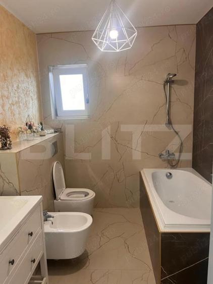 Casă individuală cu 4 camere cu Canalizare în Exterior Est
