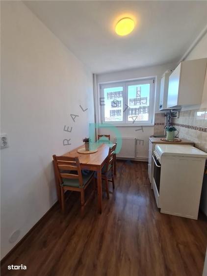 Apartament cu 2 camere semidecomandat în Astra