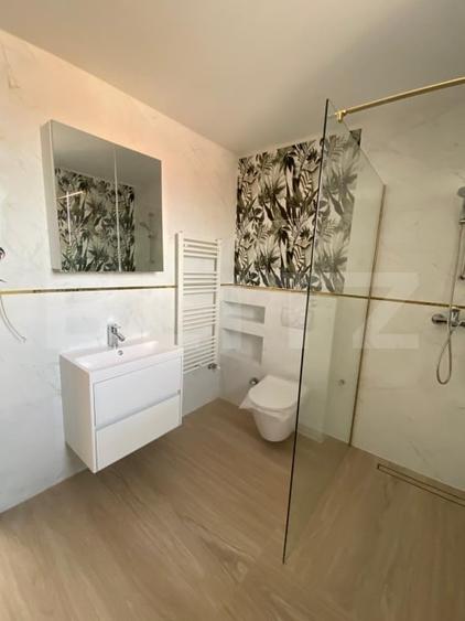 Apartament cu 3 camere decomandat, mobilat în Central