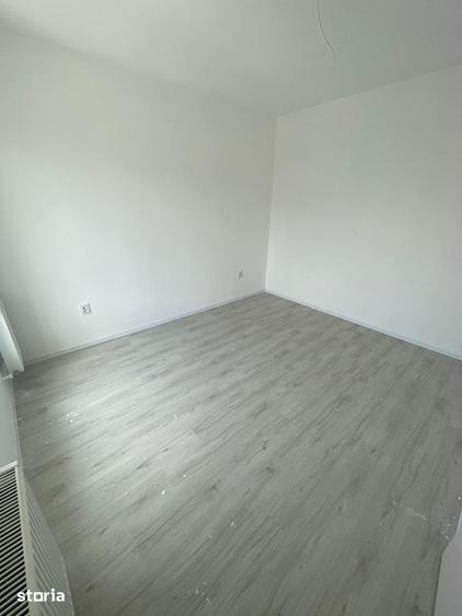 Casă cu 3 camere cu Teren 250 Mp în Central