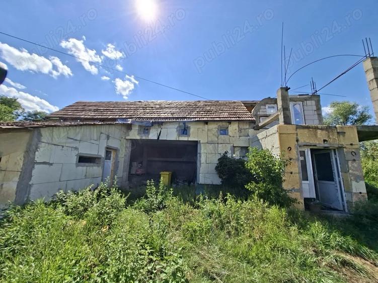 Teren de 3500 mp, în Sângeorzu Nou
