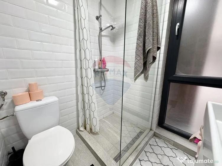 Apartament cu 3 camere decomandat în Politehnica