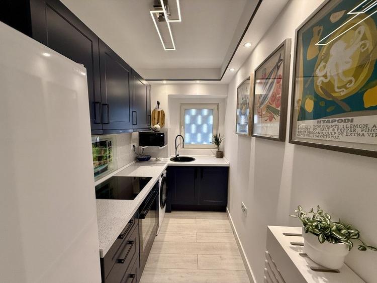 Apartament cu 2 camere semidecomandat, mobilat în Calea Victoriei