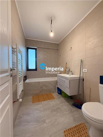 Apartament cu 2 camere decomandat în Bucium