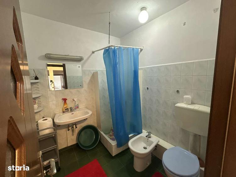 Apartament cu 2 camere decomandat, mobilat în Valea Ialomiței