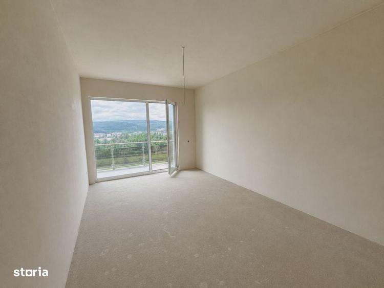 Apartament cu 3 camere în Florești