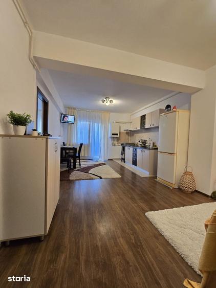 Apartament cu 2 camere decomandat în Dâmbul Rotund
