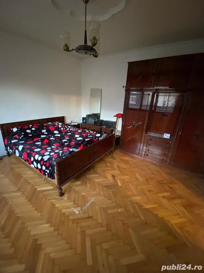 Casă cu 3 camere în Urleta