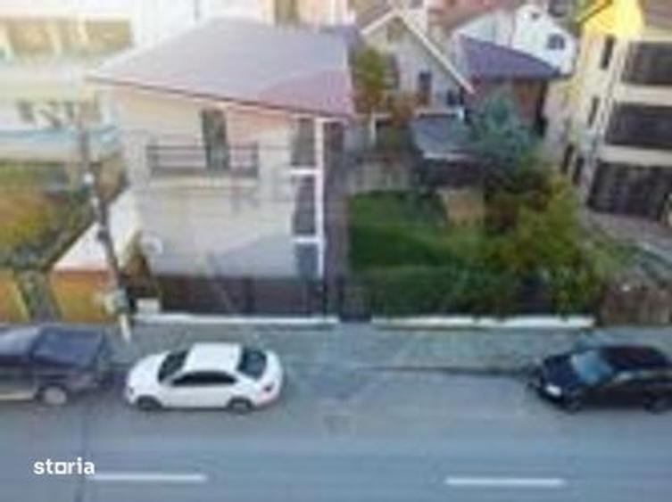 Spațiu comercial, de 500 mp, în Nord