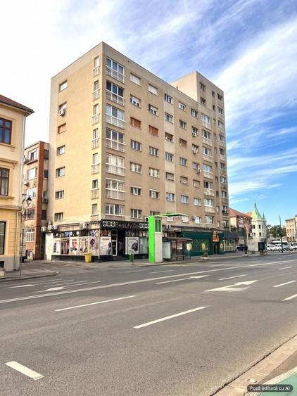 Apartament cu 3 camere decomandat, mobilat în P-ța Unirii