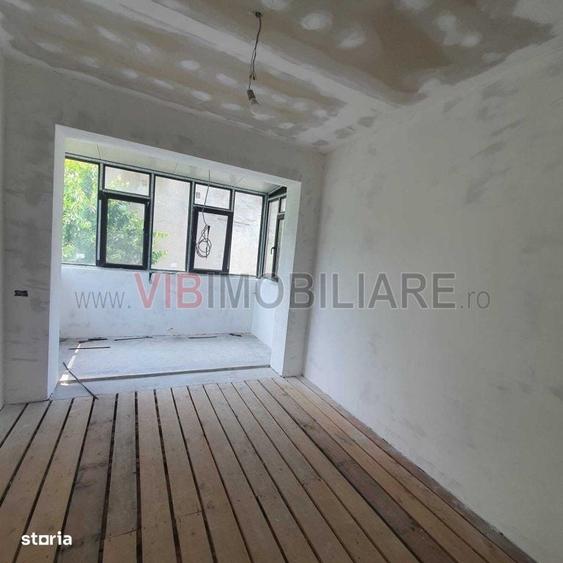 Apartament cu 3 camere în Ultracentral