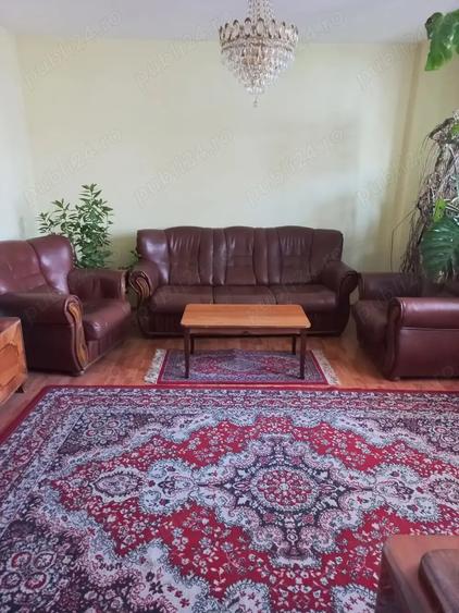 Apartament cu 4 camere decomandat în Unirii