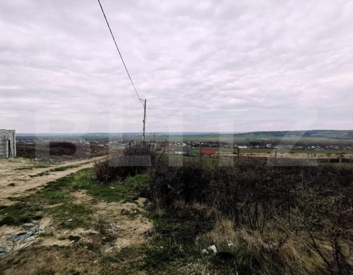 Teren Construcții intravilan de 500 mp, în Șimnicu de Sus
