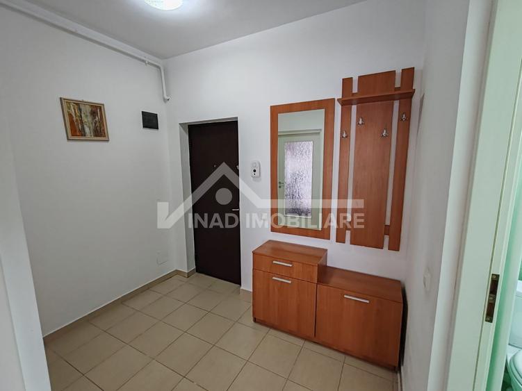 Garsonieră decomandată, mobilată în Mărăști