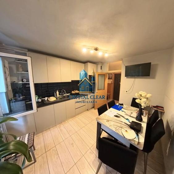 Apartament cu 3 camere decomandat în Tudor Vladimirescu