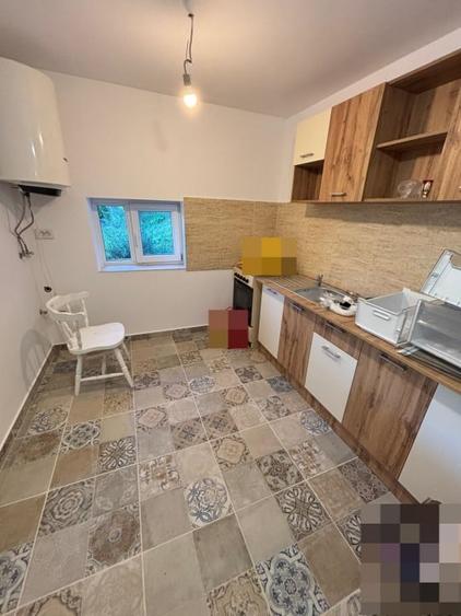 Casă individuală cu 2 camere cu Canalizare în Capul Câmpului