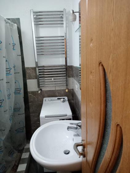 Garsonieră decomandată în Debarcader