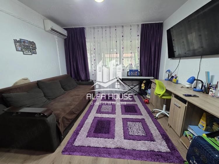 Apartament cu 2 camere semidecomandat în Micro I