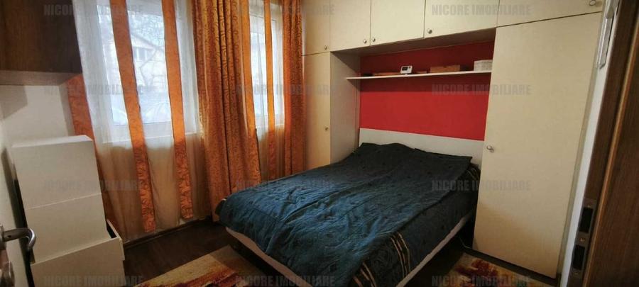 Apartament cu 2 camere semidecomandat în Girocului