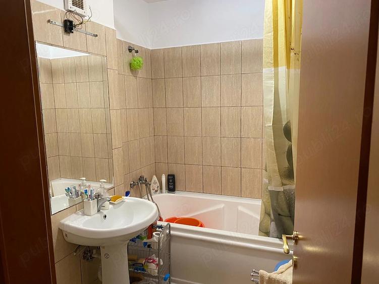Apartament cu 2 camere decomandat în Platoul Izvor