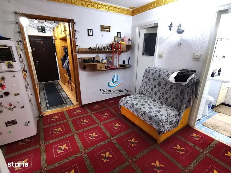 Apartament cu 3 camere decomandat în Calea Romanului