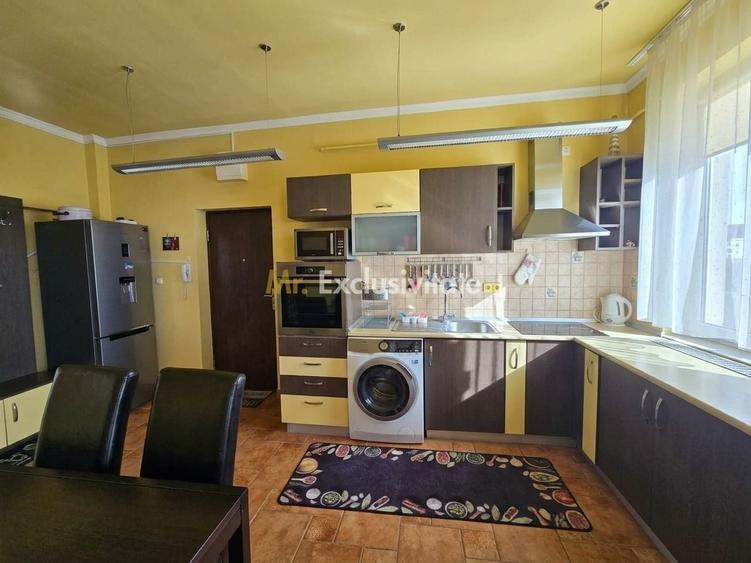 Apartament cu 2 camere semidecomandat, mobilat în Central