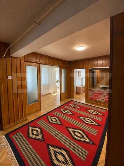 Apartament cu 4 camere decomandat, mobilat în George Enescu