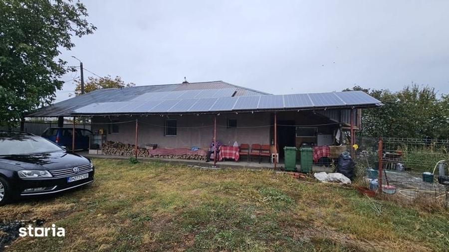 Casă cu 4 camere cu Teren 1000 Mp în Fundeni