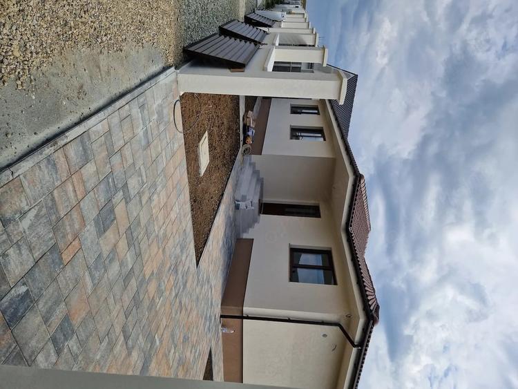 Casă cu Teren 501 Mp în Sântandrei