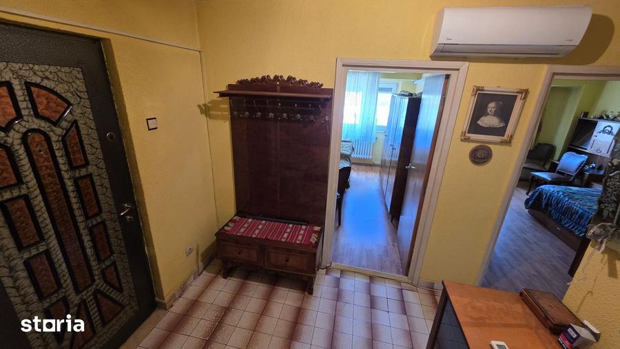 Apartament cu 3 camere în Central